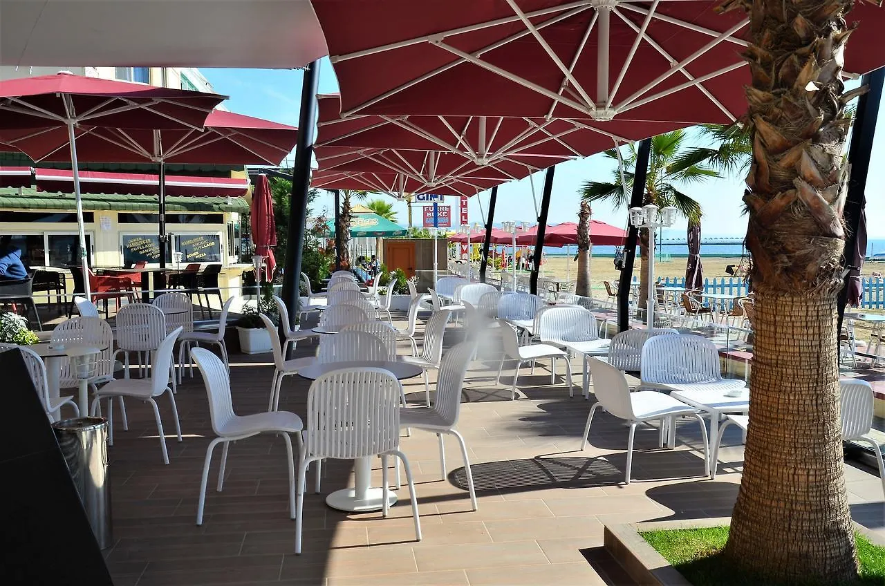 דורס Hotel Virginia